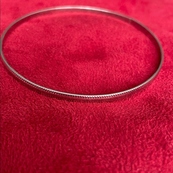 Fashion Jewelry Silver 3 Bracelet & Earrings - Picture 6 of 8